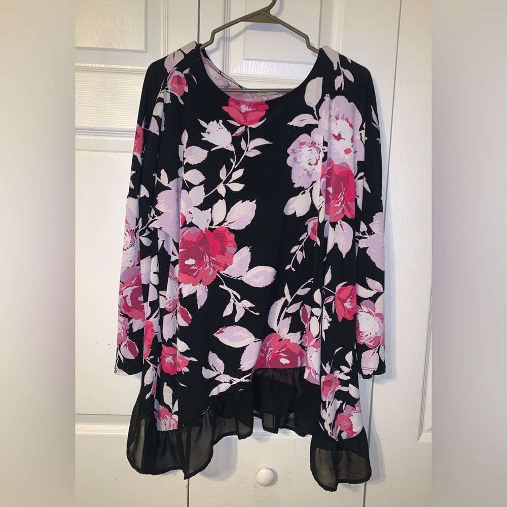 Floral Blouse with sheer ruffle trim 1X